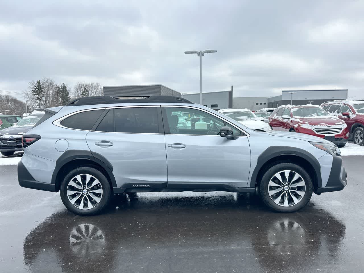 Thumbnail: 2023 Subaru Outback - 14