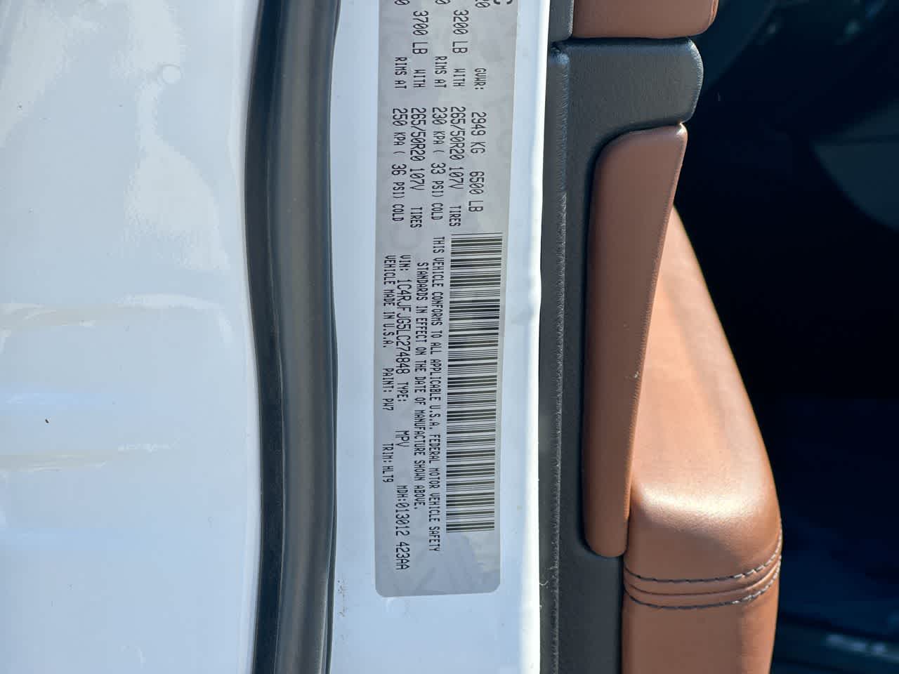 Thumbnail: 2020 Jeep Grand Cherokee - 40