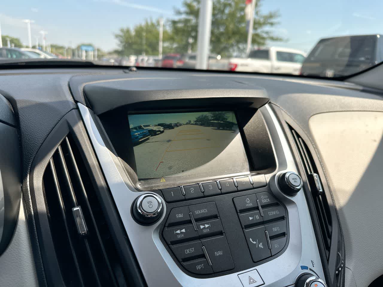 Thumbnail: 2017 Chevrolet Equinox - 32