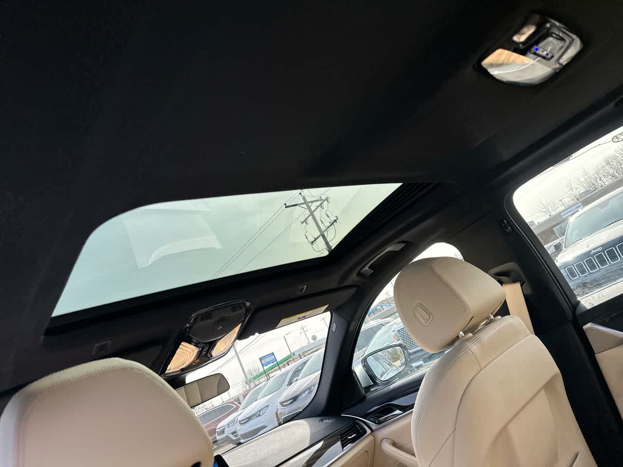 Thumbnail: 2020 BMW 5 Series - 24