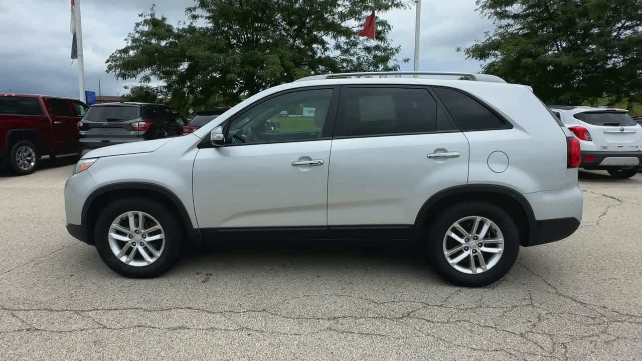 Thumbnail: 2015 Kia Sorento - 5