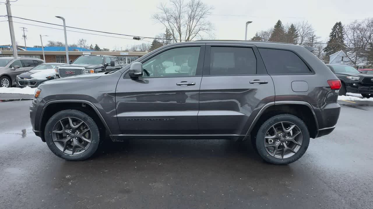 Thumbnail: 2021 Jeep Grand Cherokee - 5