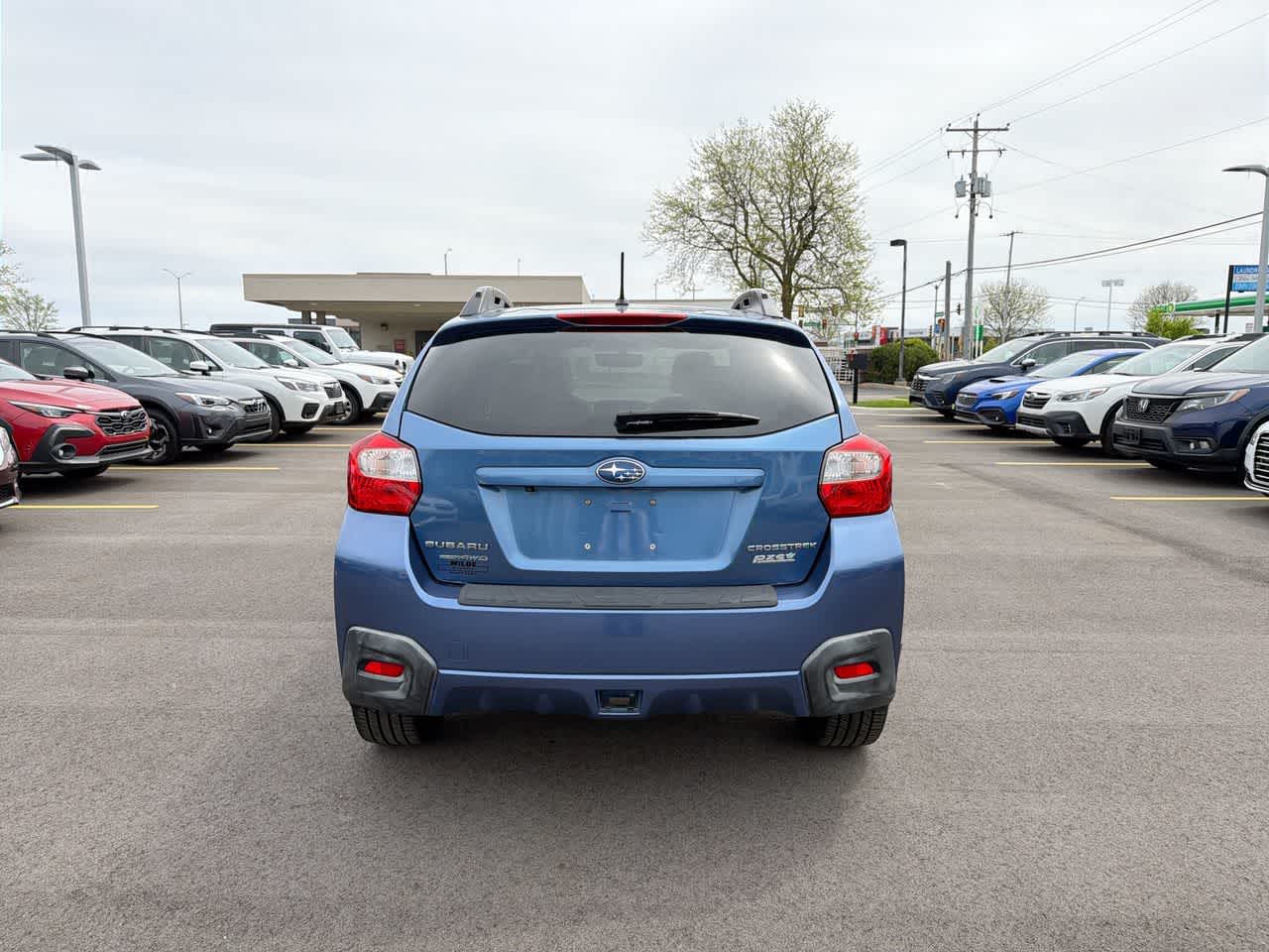 Thumbnail: 2017 Subaru Crosstrek - 12