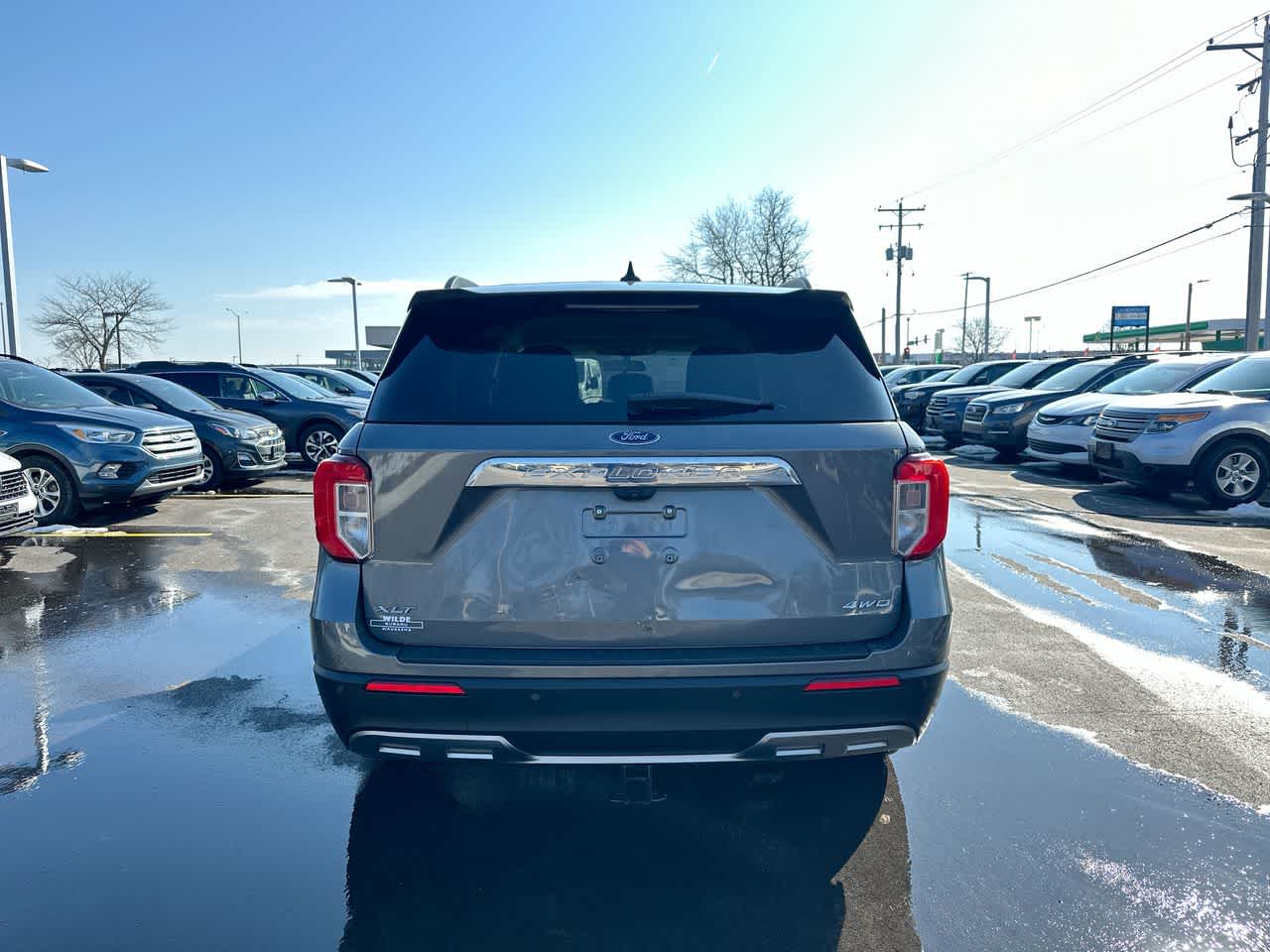 Thumbnail: 2021 Ford Explorer - 12