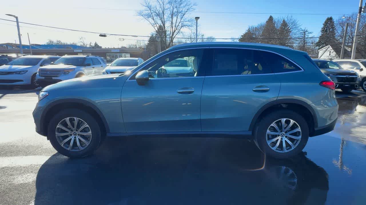 Thumbnail: 2025 Mercedes-Benz GLC - 5