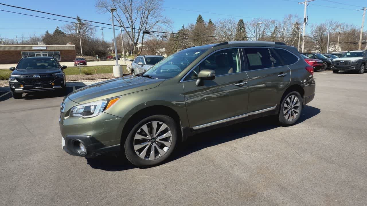 Thumbnail: 2017 Subaru Outback - 4