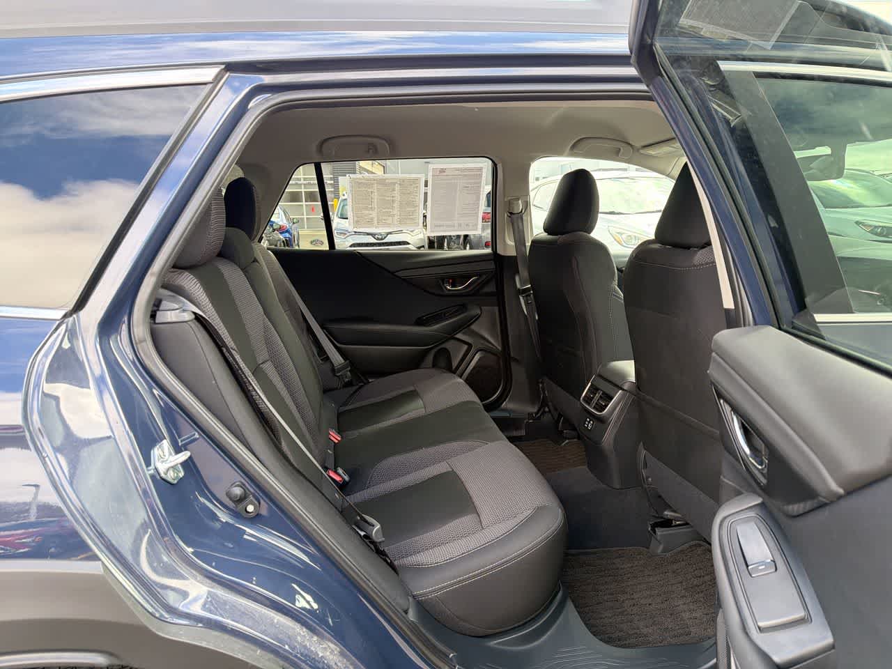 Thumbnail: 2025 Subaru Outback - 25