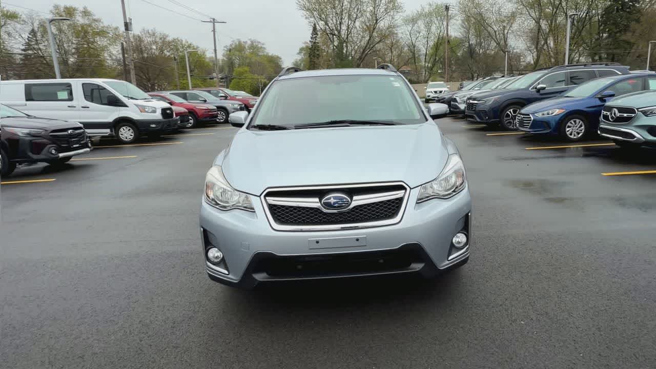 Thumbnail: 2016 Subaru Crosstrek - 3