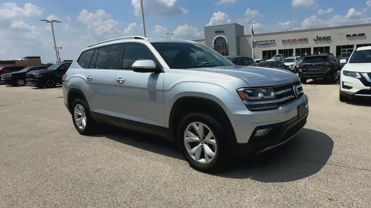 Thumbnail: 2018 Volkswagen Atlas - 2