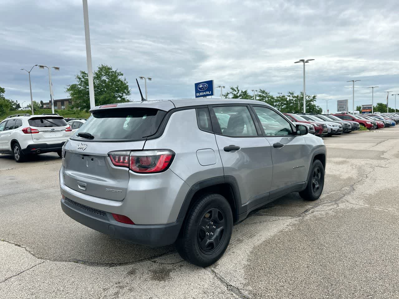 Thumbnail: 2018 Jeep Compass - 13