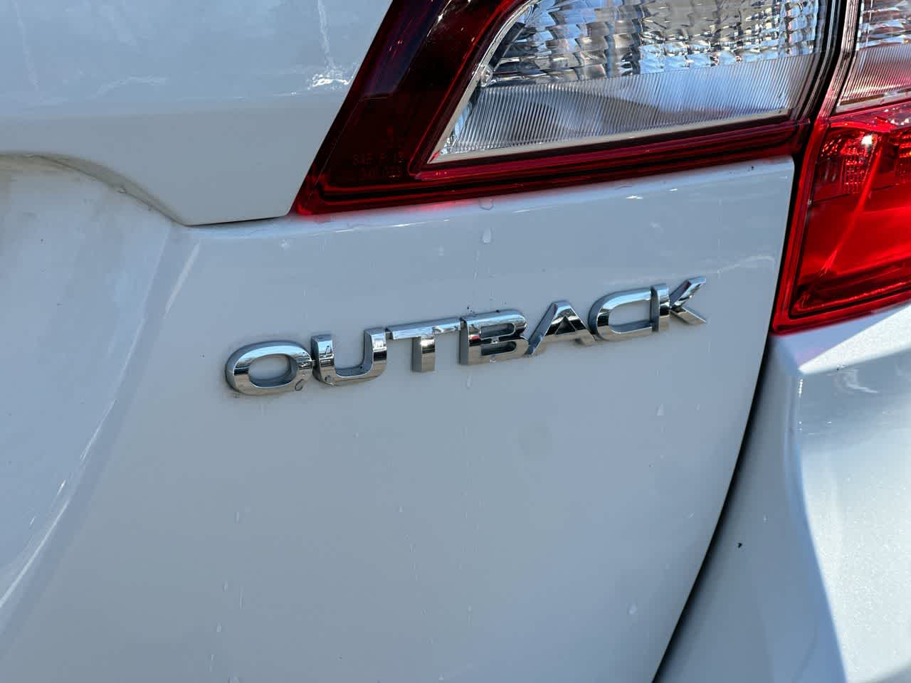 Thumbnail: 2016 Subaru Outback - 18