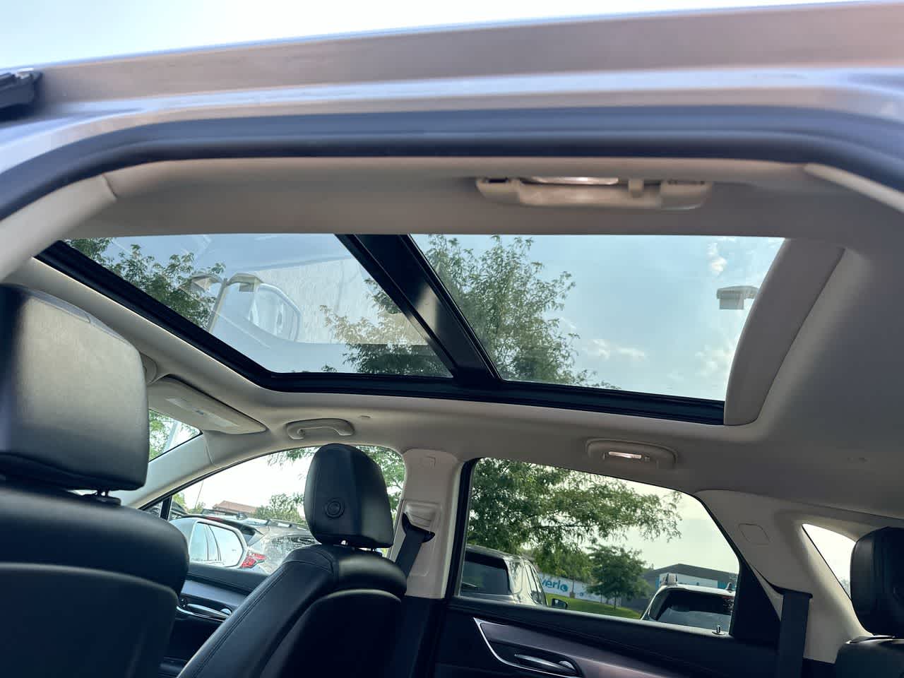 Thumbnail: 2019 Cadillac XT5 - 24