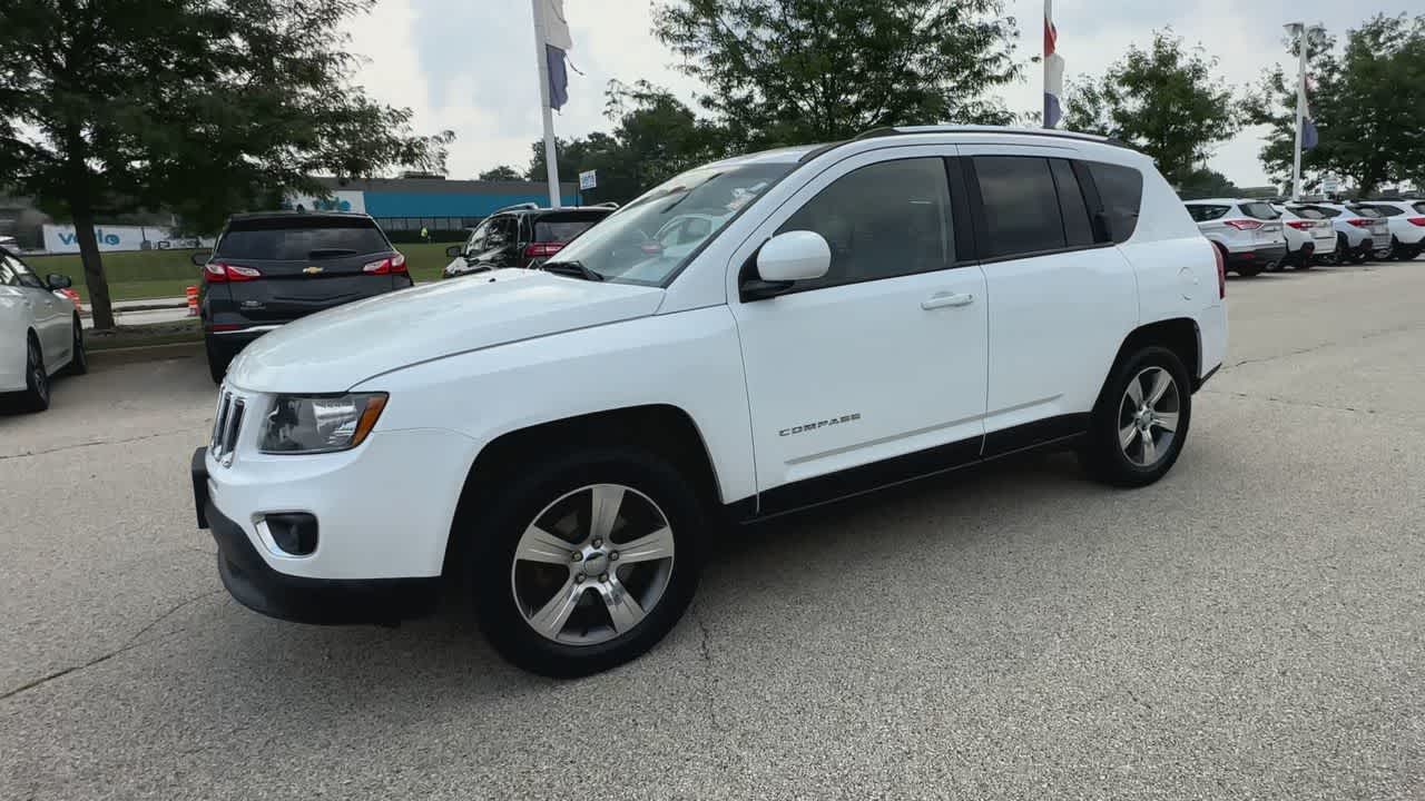Thumbnail: 2016 Jeep Compass - 4