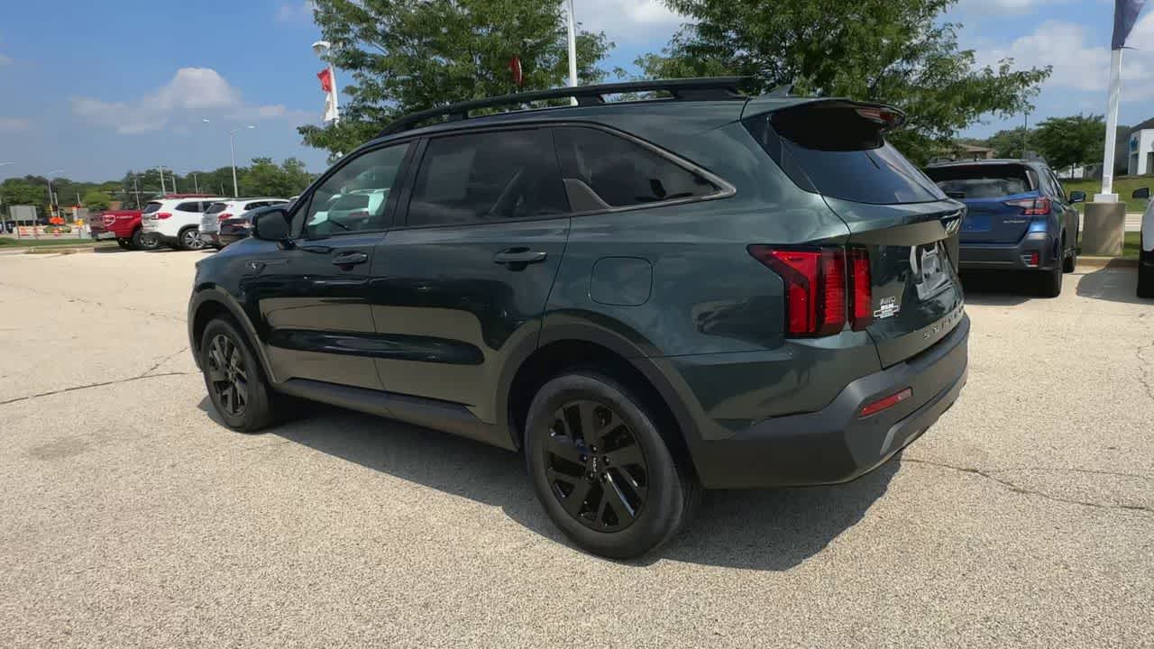 Thumbnail: 2022 Kia Sorento - 6