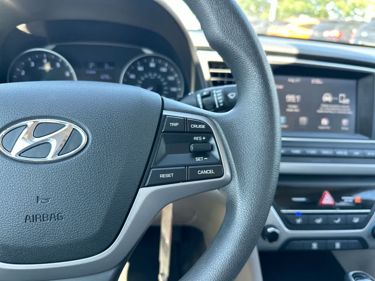 Thumbnail: 2017 Hyundai Elantra - 29
