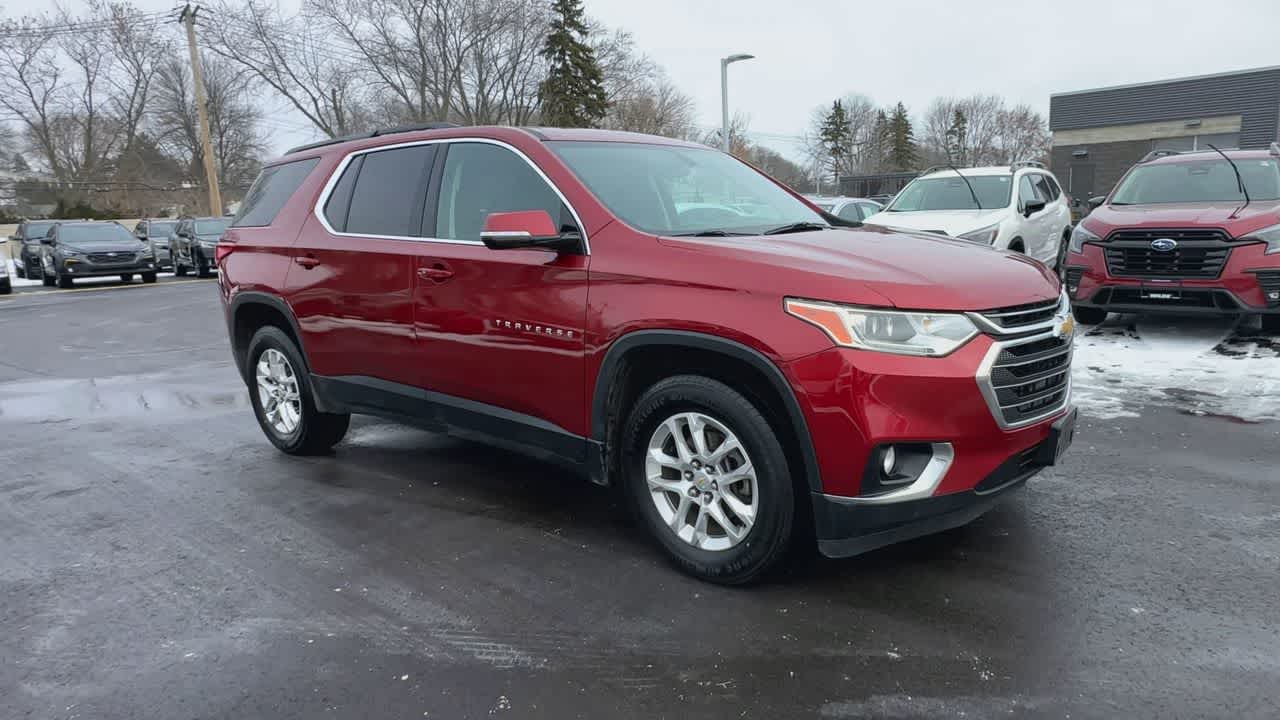 Thumbnail: 2019 Chevrolet Traverse - 2