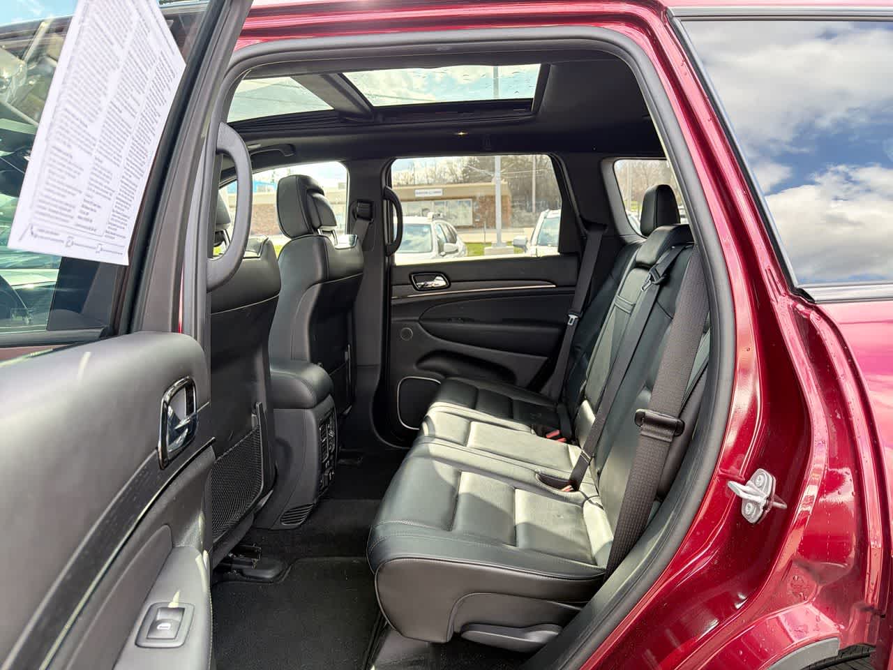 Thumbnail: 2020 Jeep Grand Cherokee - 25