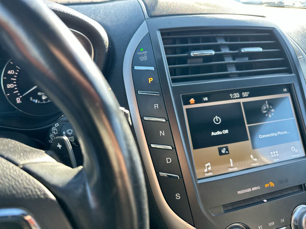 Thumbnail: 2017 Lincoln MKC - 33