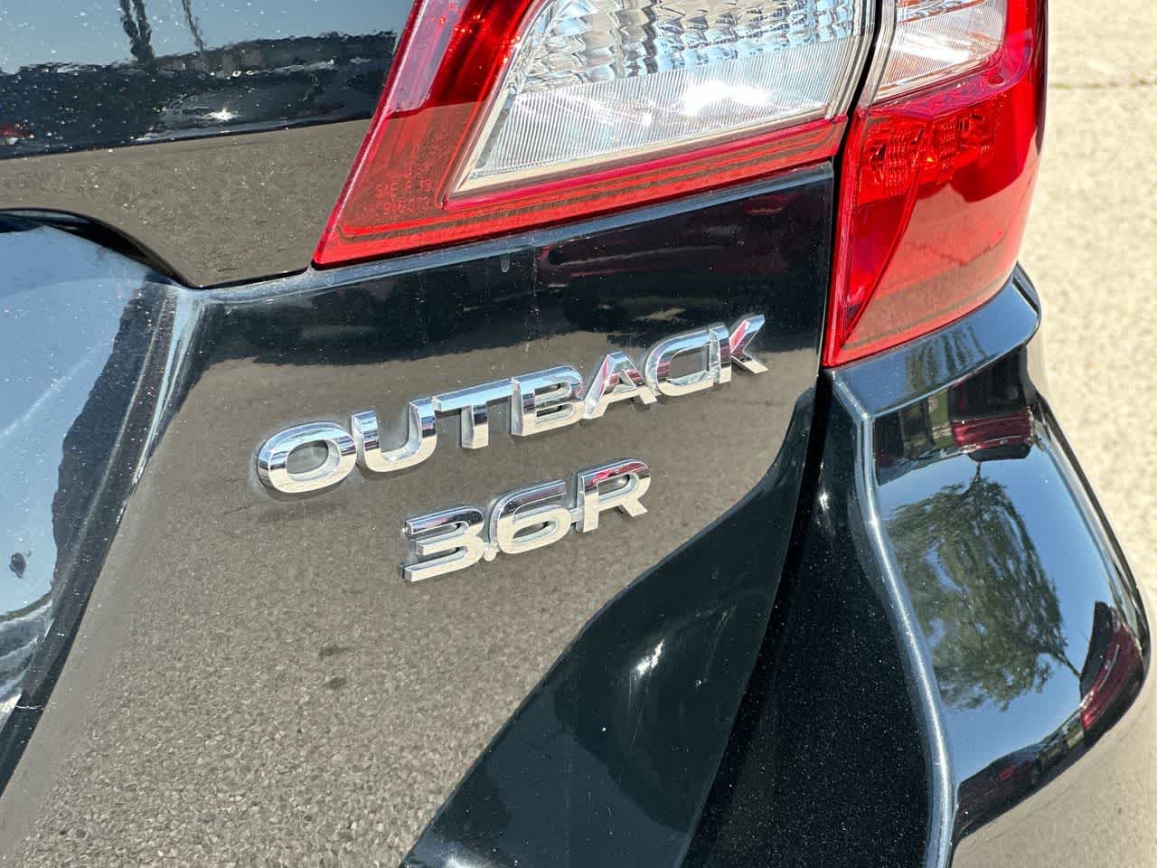 Thumbnail: 2019 Subaru Outback - 18