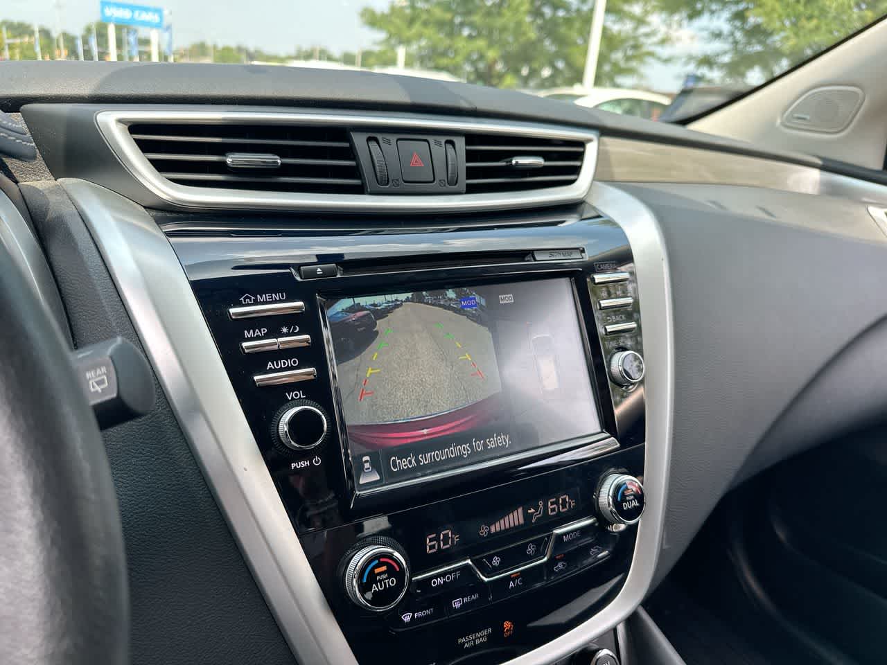 Thumbnail: 2016 Nissan Murano - 32