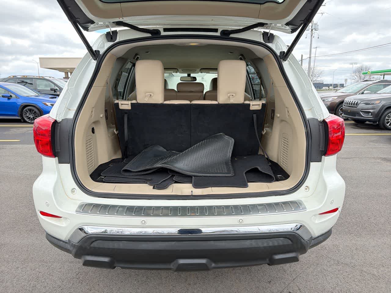 Thumbnail: 2018 Nissan Pathfinder - 37