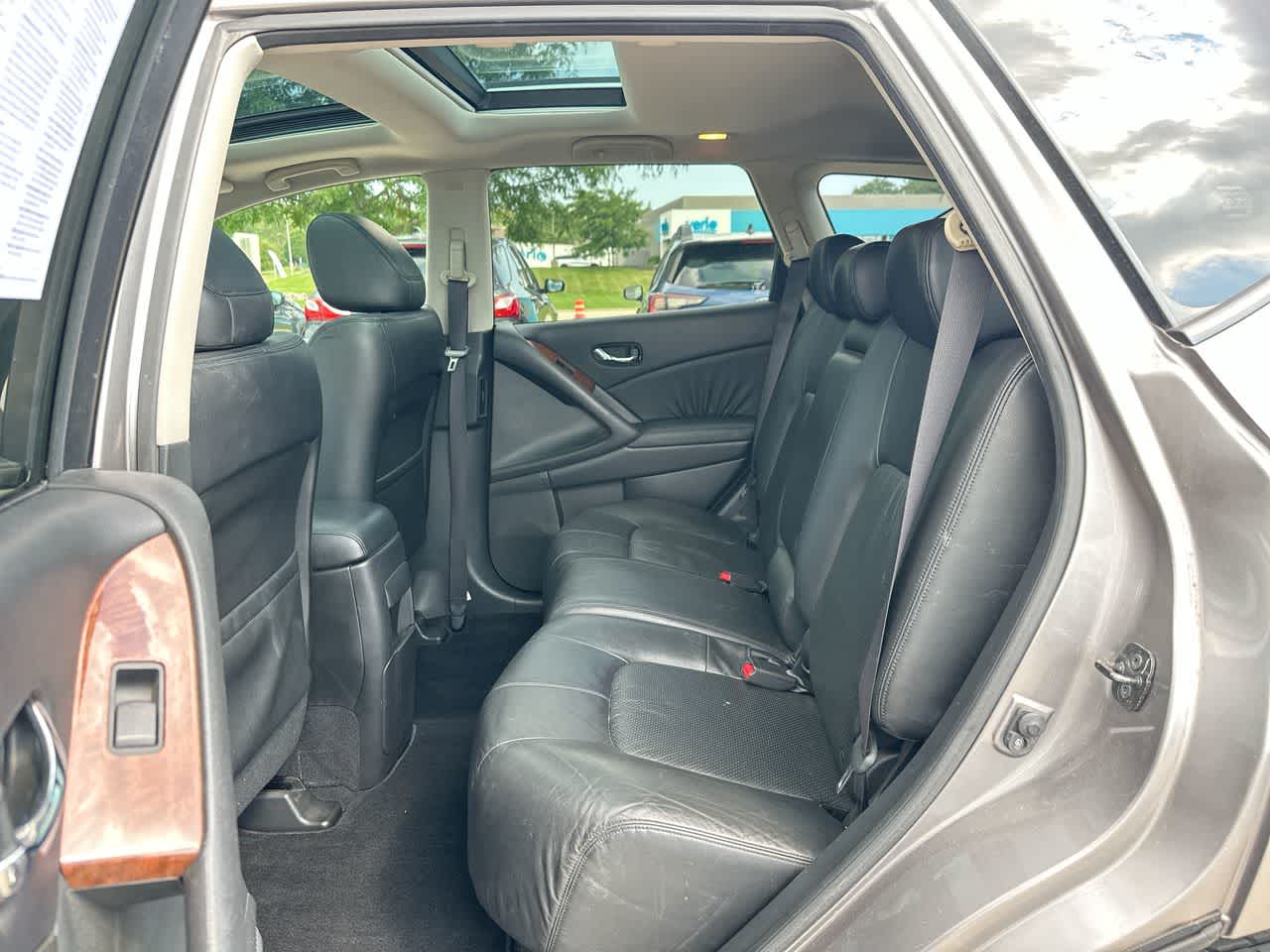 Thumbnail: 2010 Nissan Murano - 25