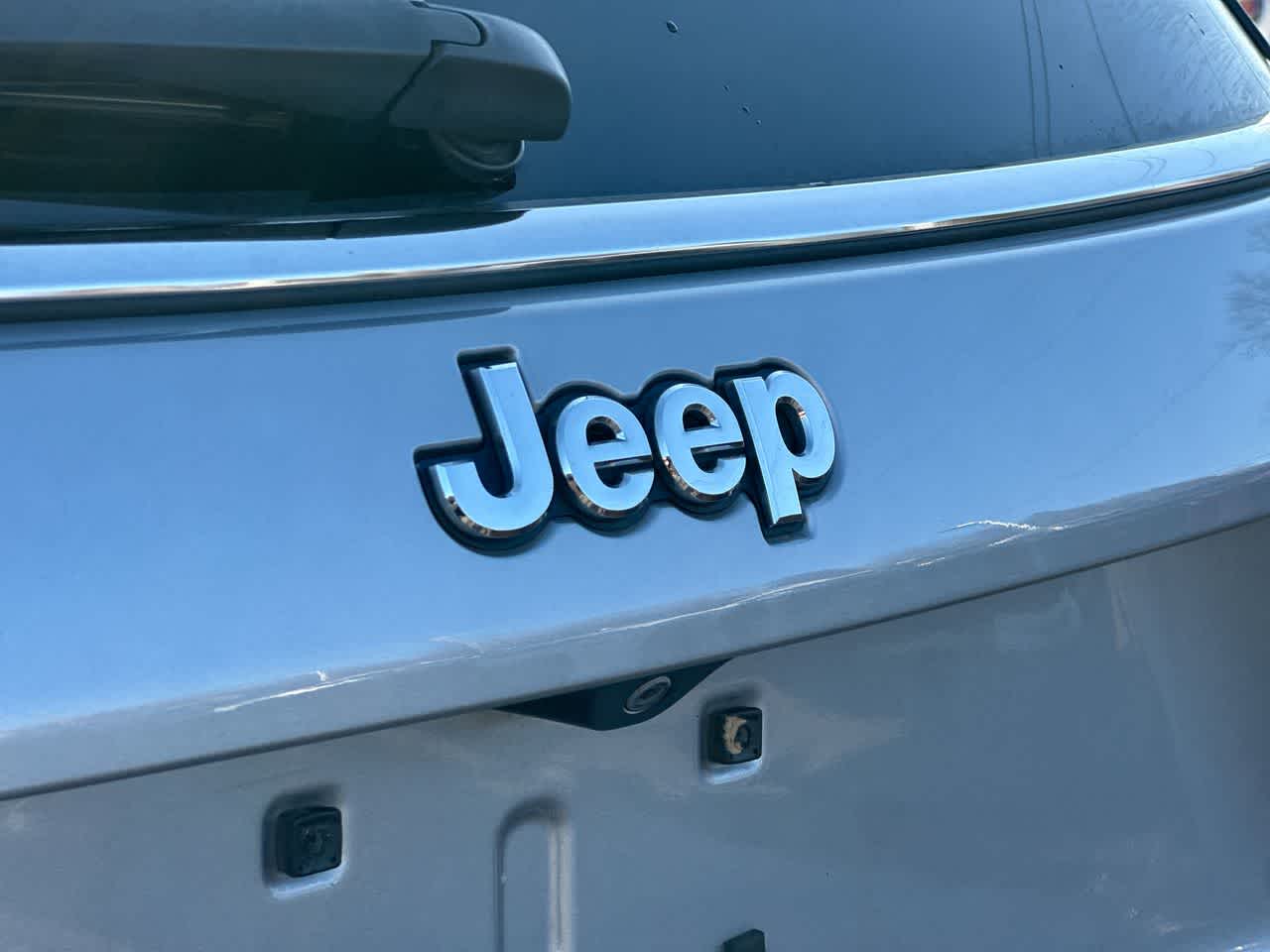 Thumbnail: 2018 Jeep Compass - 17