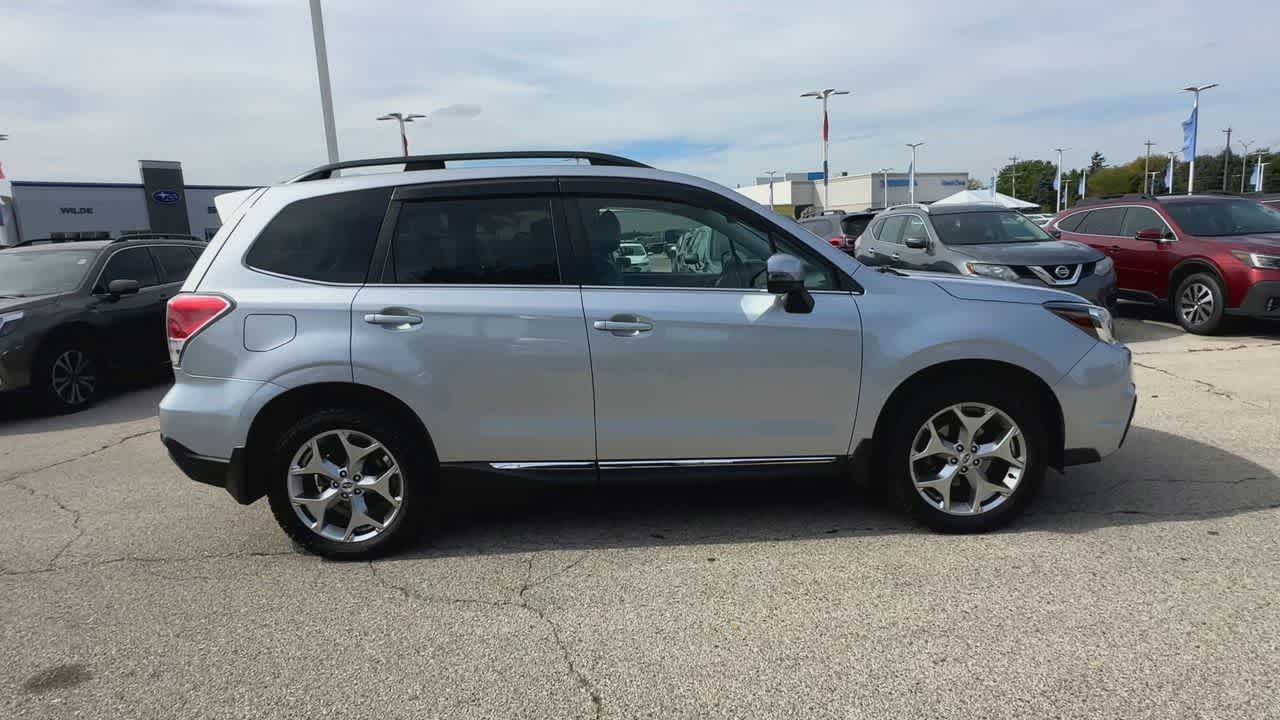Thumbnail: 2018 Subaru Forester - 9