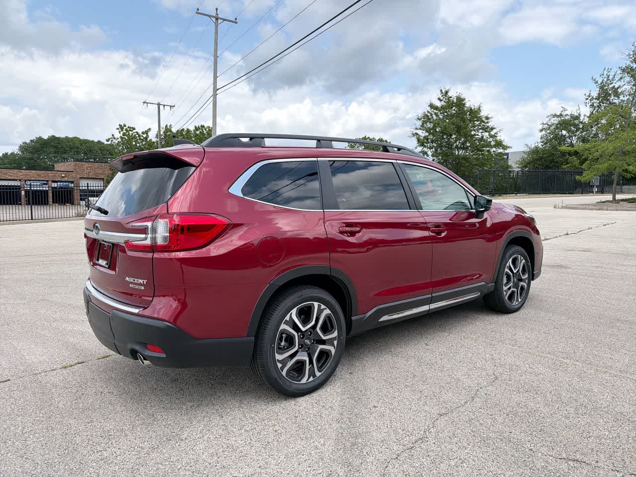 2026 Subaru Ascent Limited - Photo 13