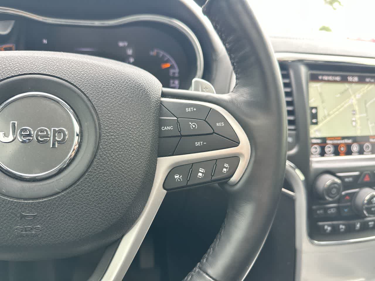 Thumbnail: 2018 Jeep Grand Cherokee - 30