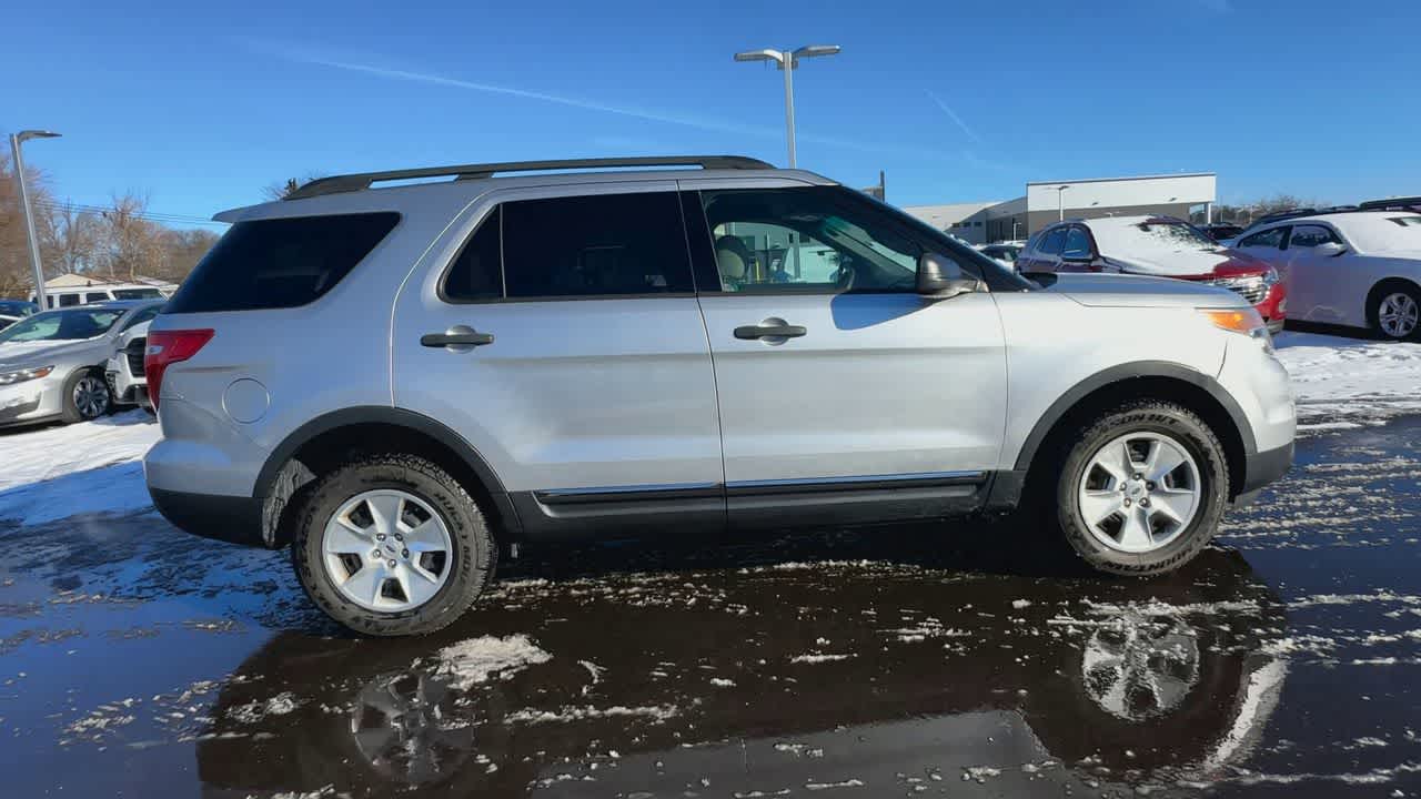 Thumbnail: 2013 Ford Explorer - 9