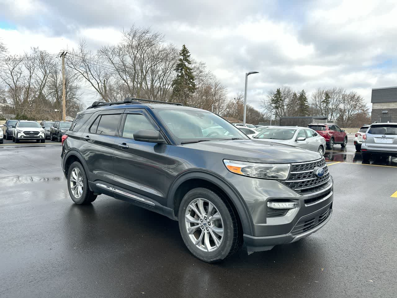 Thumbnail: 2020 Ford Explorer - 15