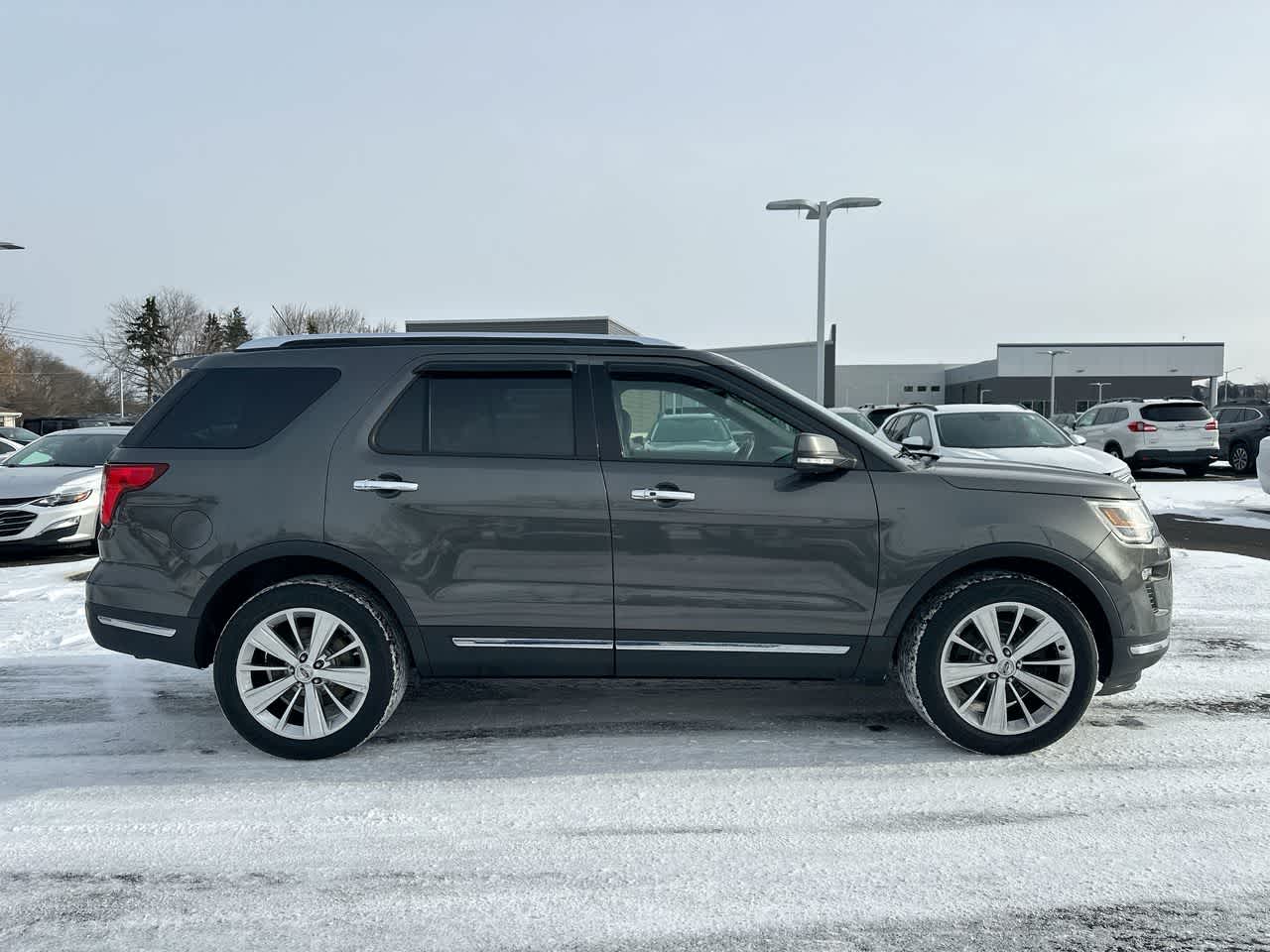 Thumbnail: 2018 Ford Explorer - 14