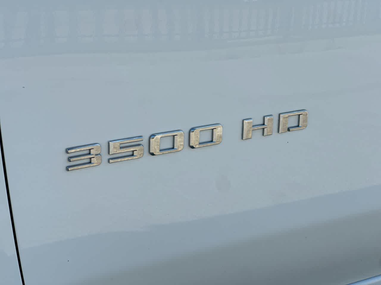 Thumbnail: 2022 Chevrolet Silverado 3500 - 18