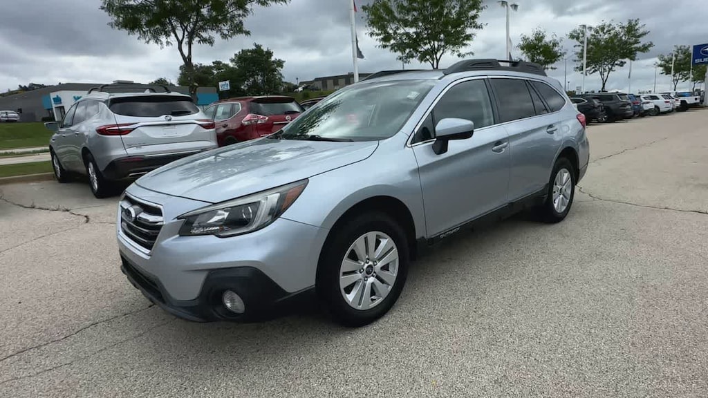 Used 2019 Subaru Outback Premium SUV