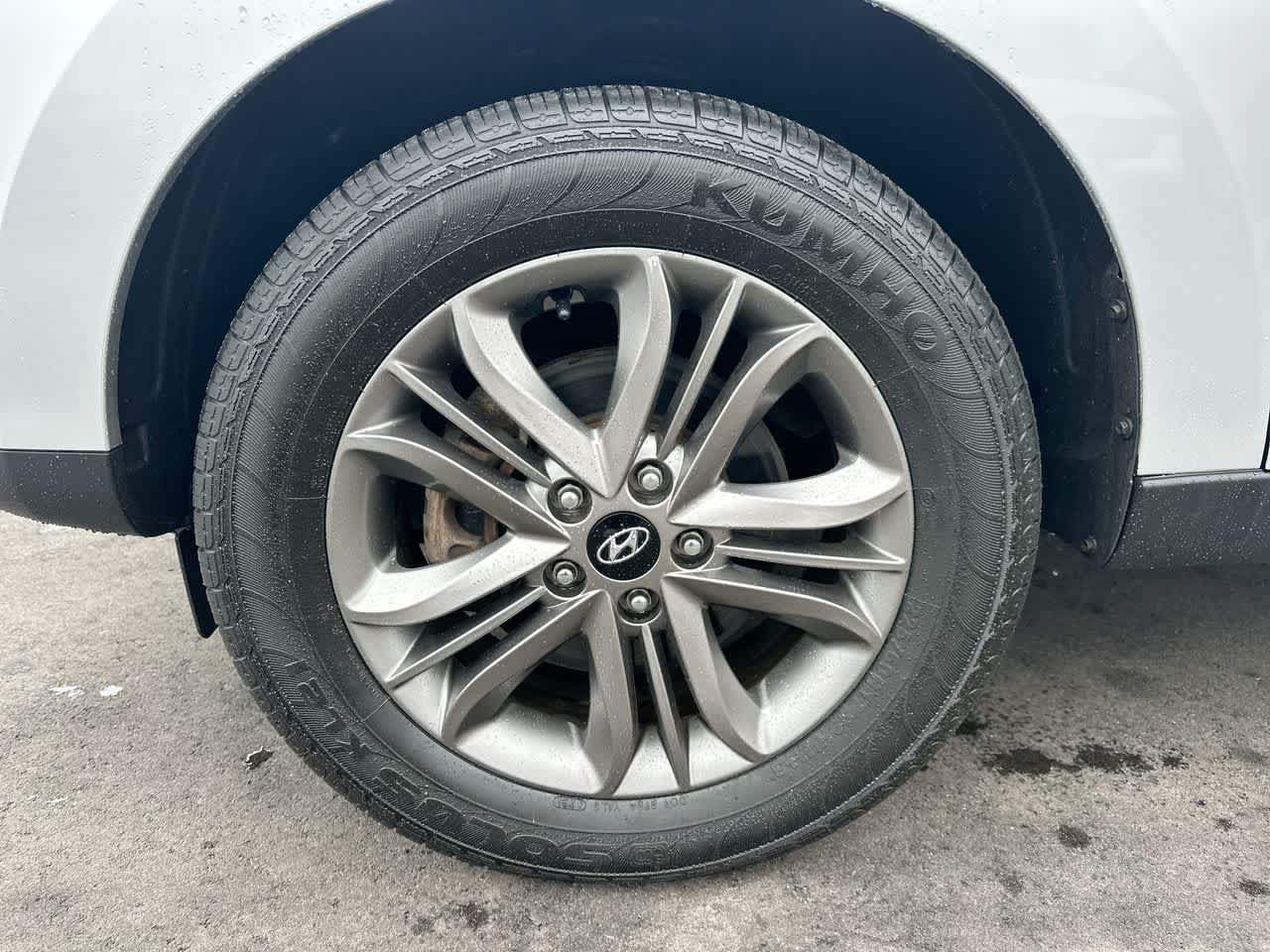 Thumbnail: 2015 Hyundai Tucson - 19