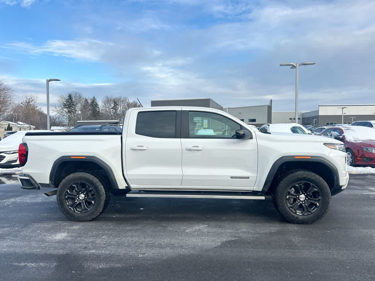 Thumbnail: 2024 GMC Canyon - 14