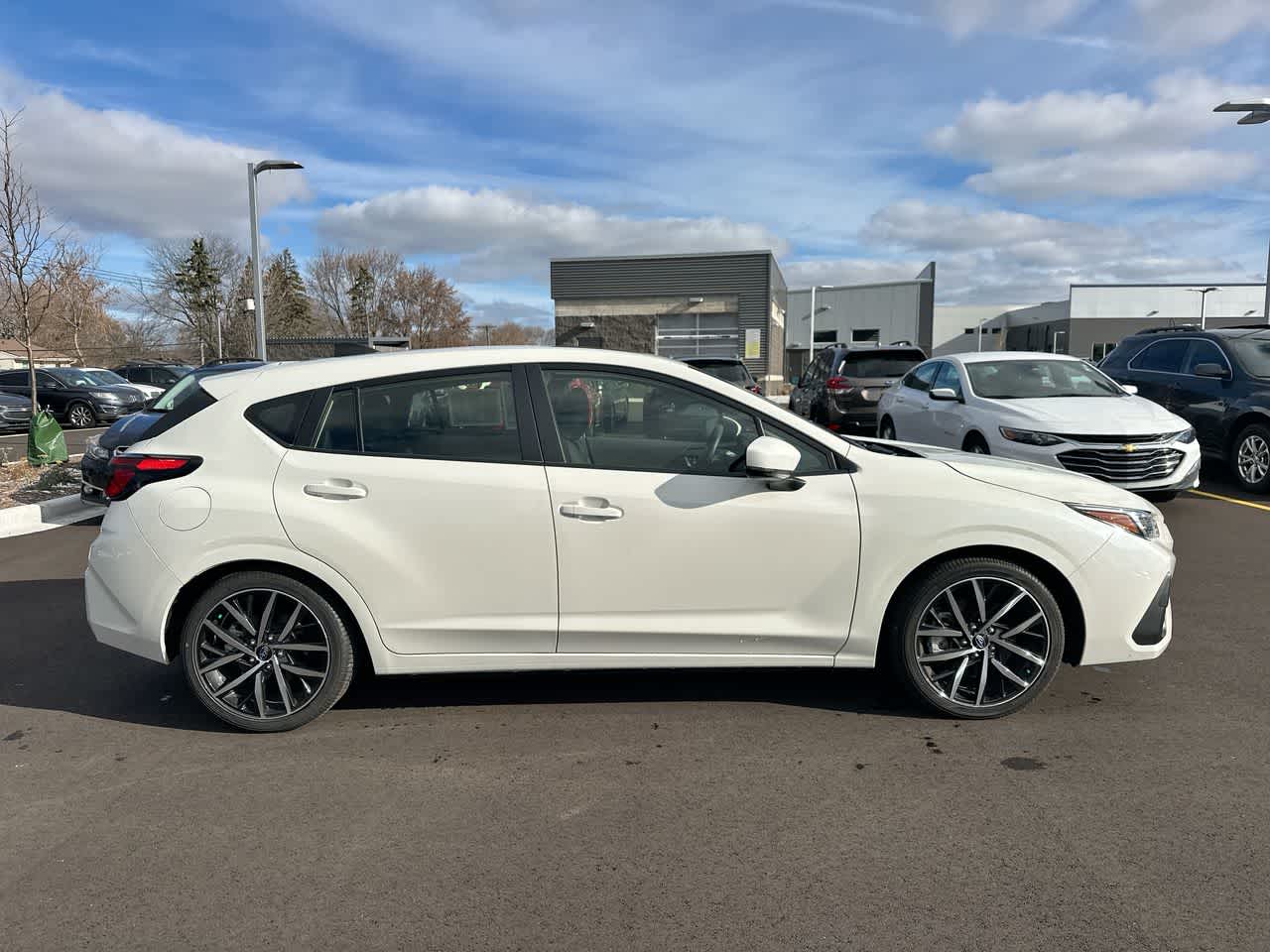 Thumbnail: 2025 Subaru Impreza - 14