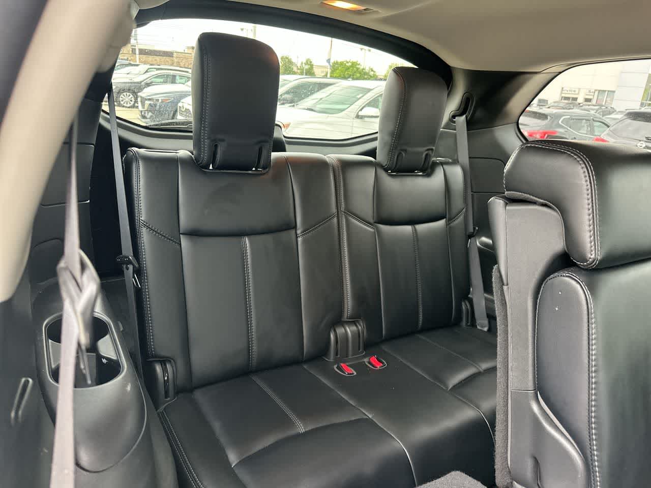 2017 Nissan Pathfinder SL 26