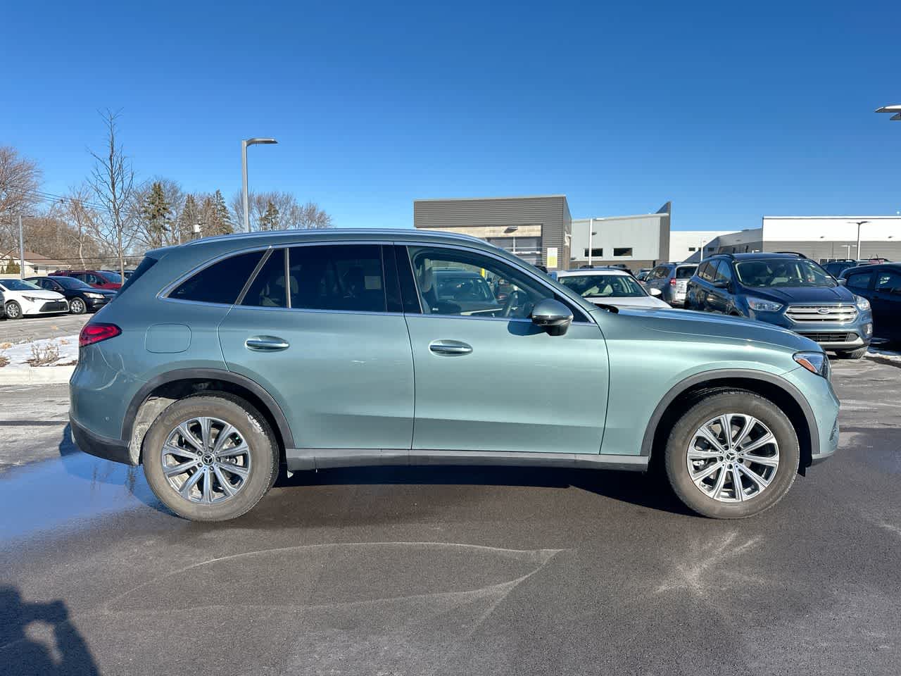 Thumbnail: 2025 Mercedes-Benz GLC - 14