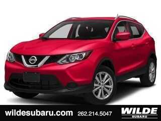 2018 Nissan Rogue Sport SV -
                  Waukesha, WI
