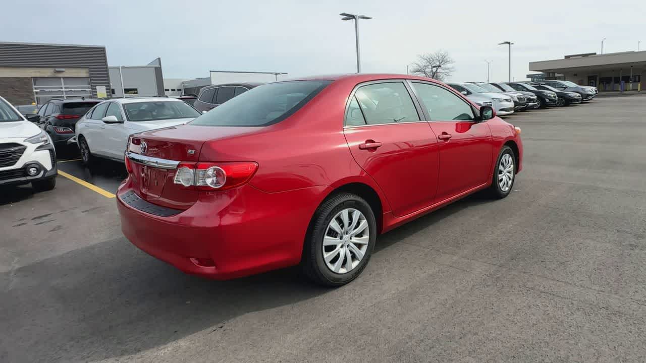 Thumbnail: 2013 Toyota Corolla - 8