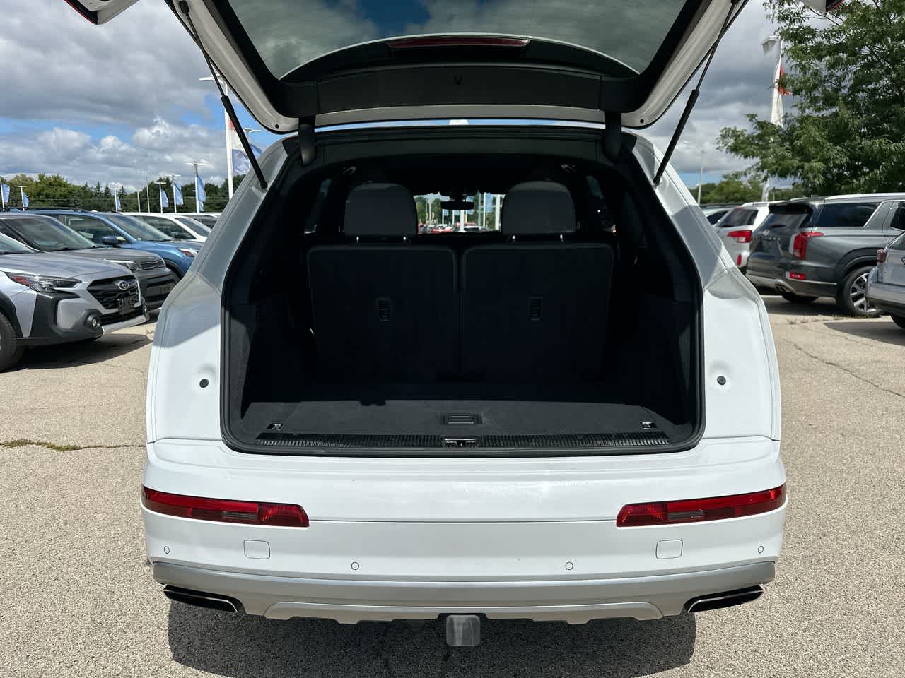 Thumbnail: 2017 Audi Q7 - 38