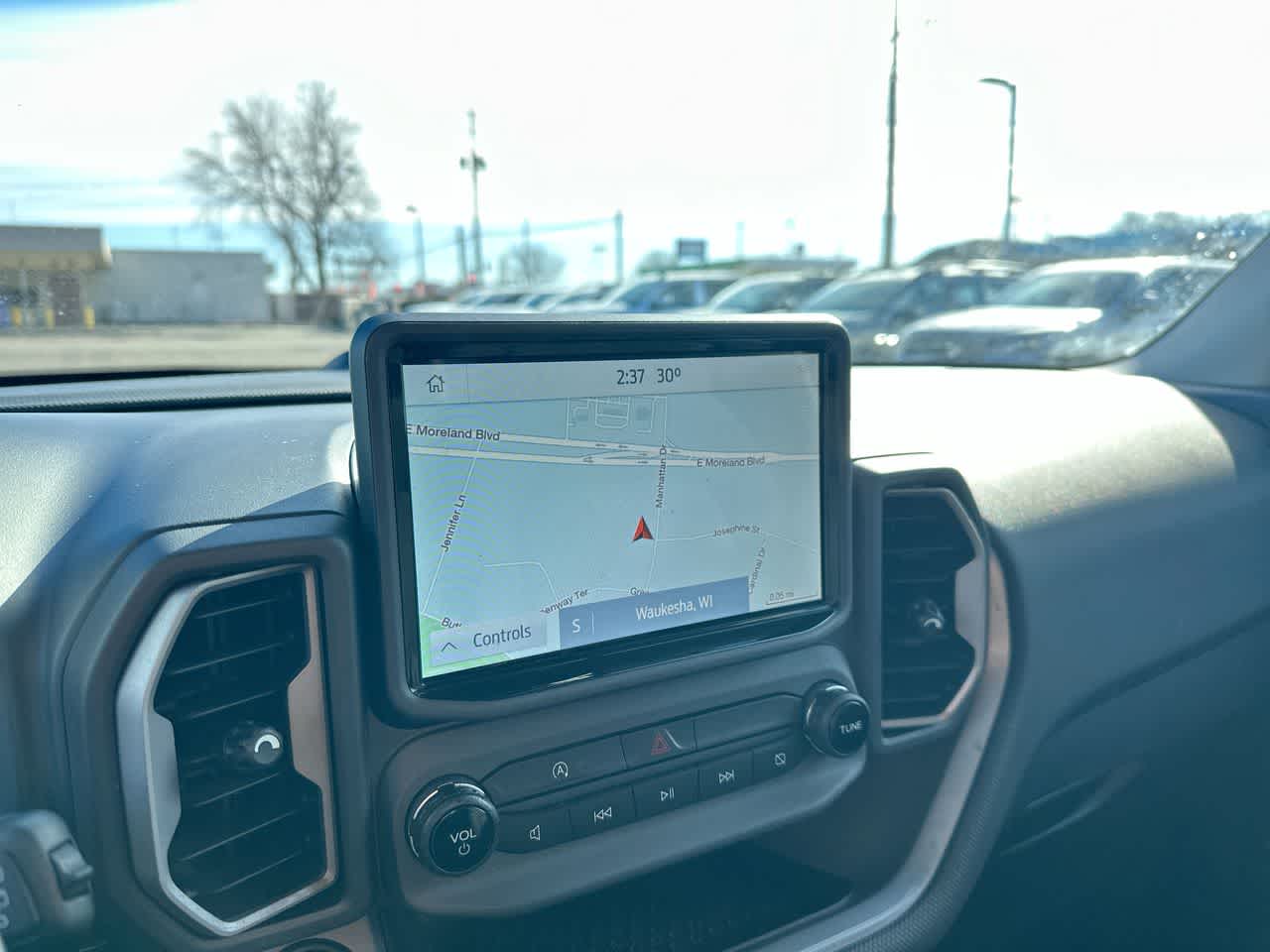 Thumbnail: 2021 Ford Bronco Sport - 31