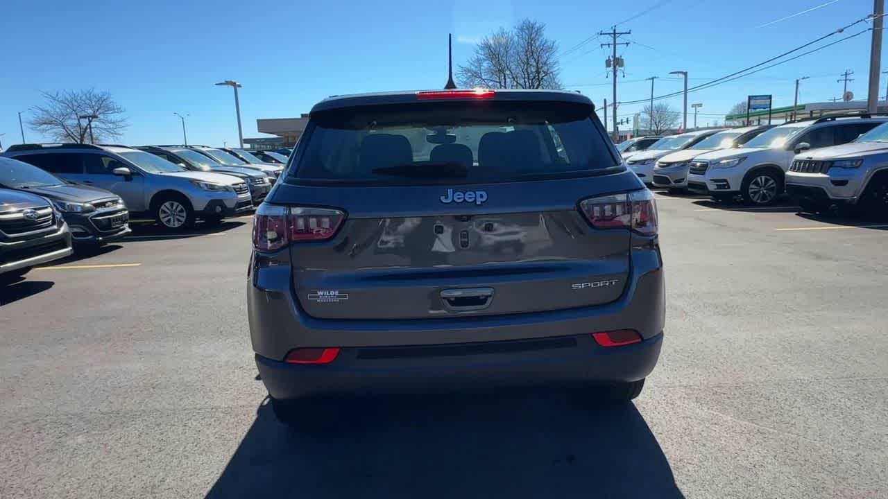 Thumbnail: 2019 Jeep Compass - 7