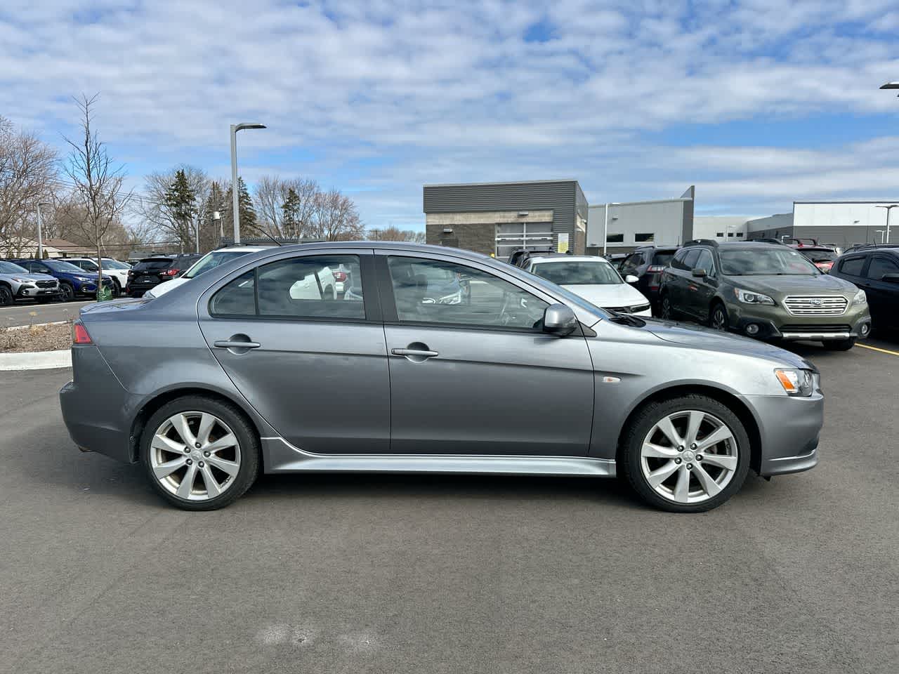 Thumbnail: 2014 Mitsubishi Lancer - 14