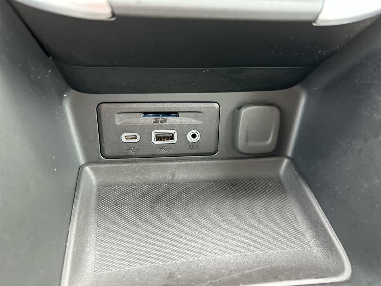 Thumbnail: 2022 GMC Terrain - 32