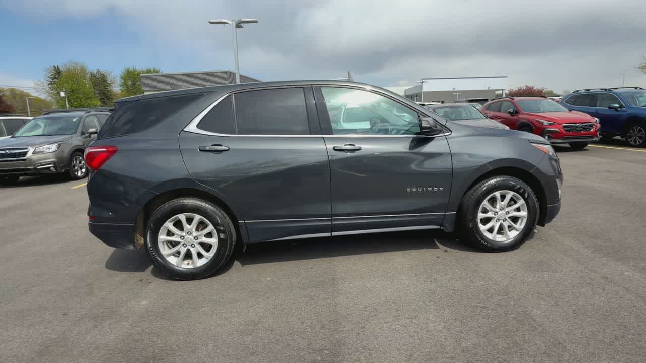 Thumbnail: 2018 Chevrolet Equinox - 8