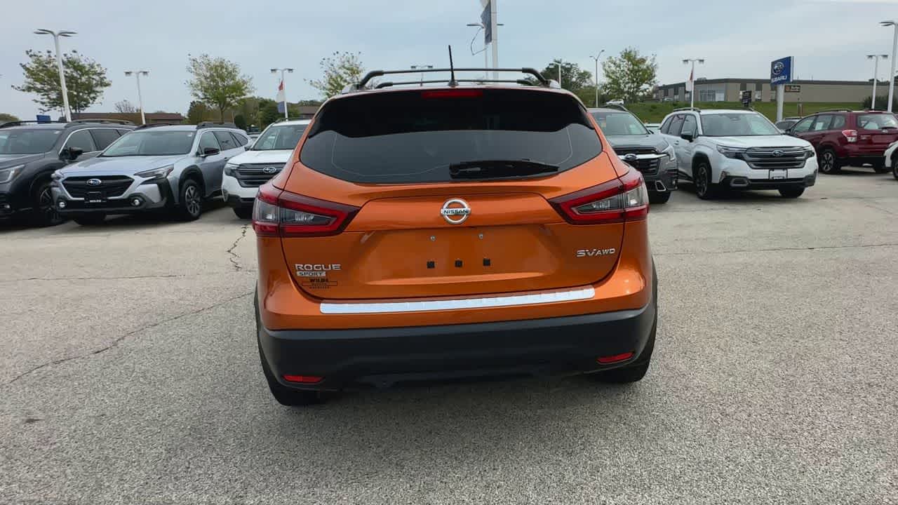 Thumbnail: 2020 Nissan Rogue Sport - 7