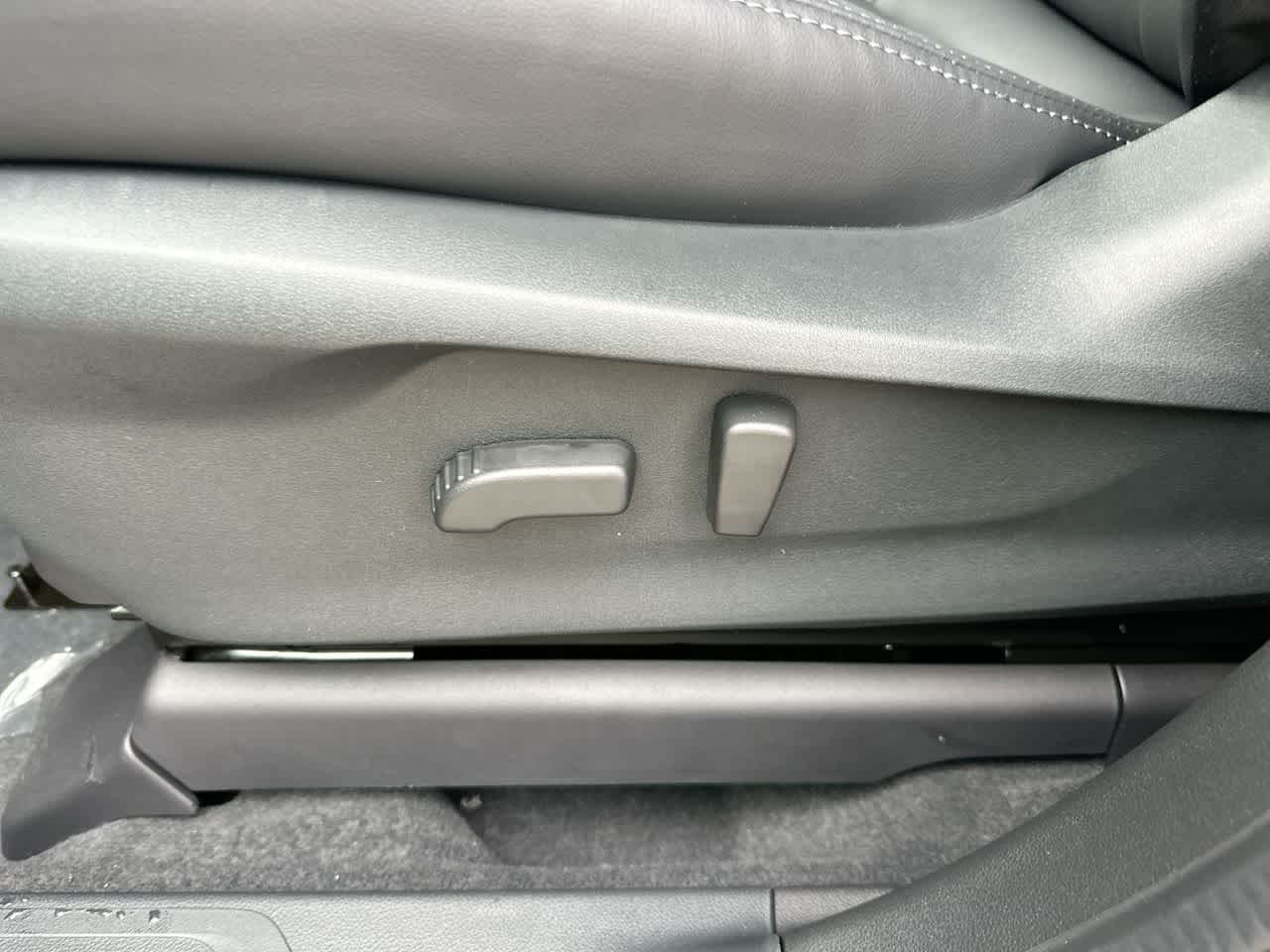 Thumbnail: 2026 Subaru Ascent - 22